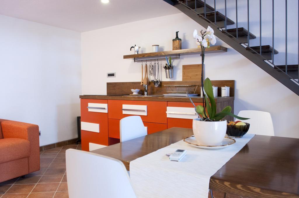 Residence Zelzar Vietri sul Mare Room photo