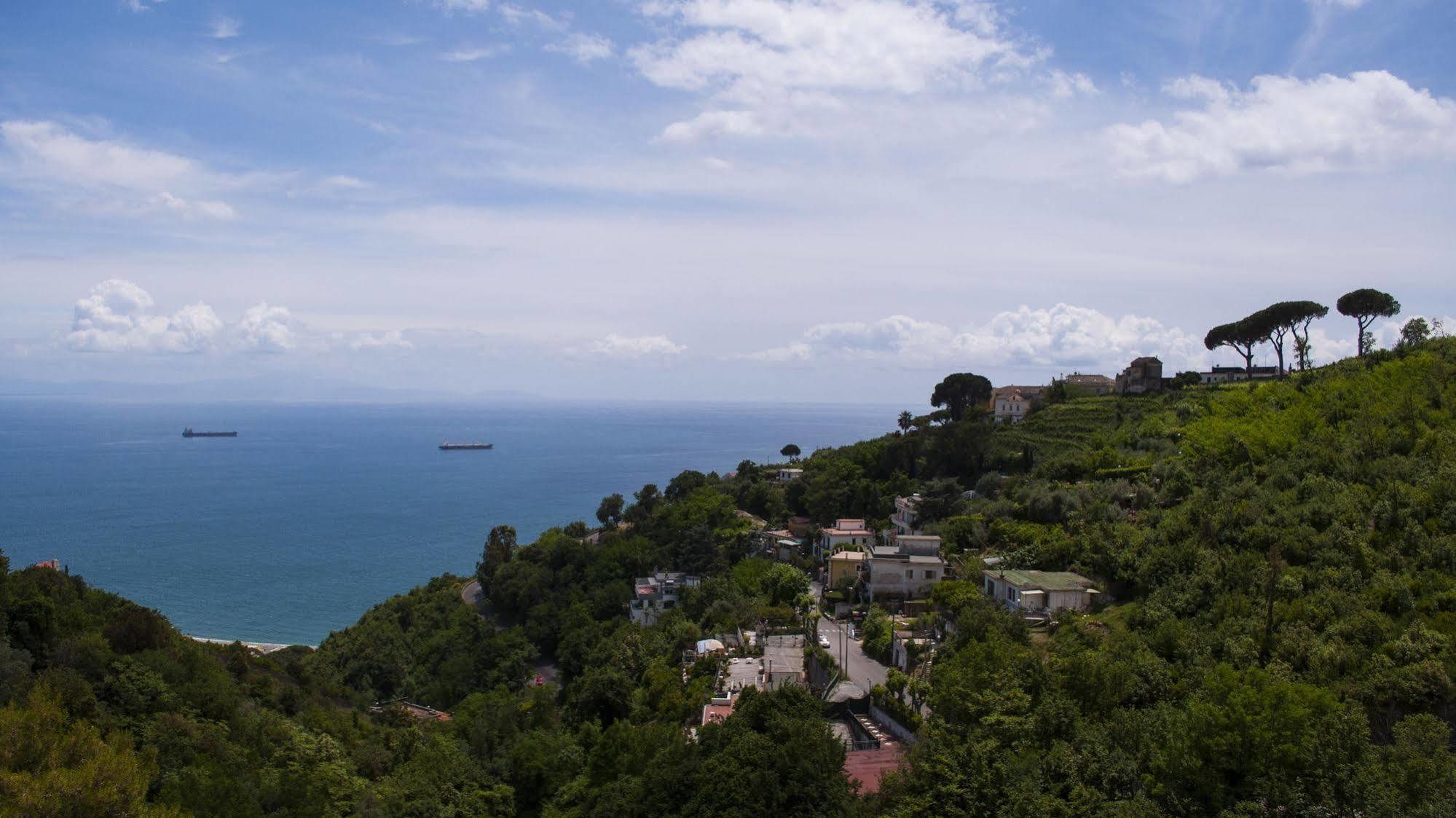 Residence Zelzar Vietri sul Mare Exterior photo